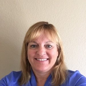 Meet your Posher, Danelle